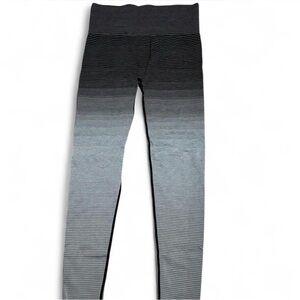 BCG Black and Gray Gradient Leggings